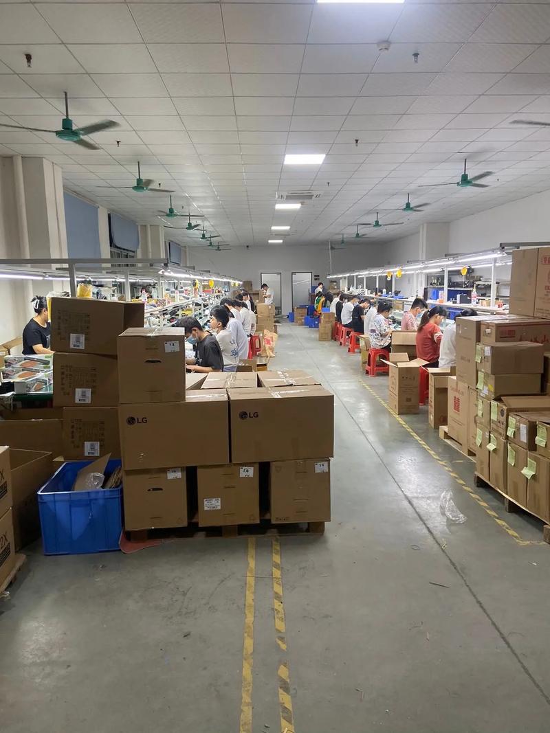 工廠實(shí)拍視頻 #找工作的看過(guò)來(lái) #電子產(chǎn)品 #工廠上班 招